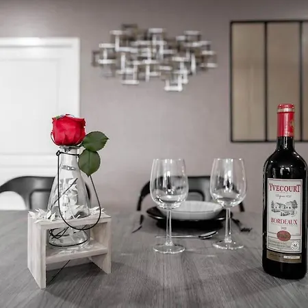 - Jacuzzi Privatif - Fer Rêver 63 Appartamento *