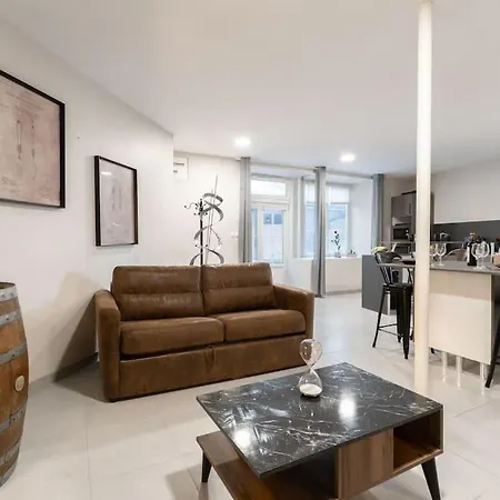 - Jacuzzi Privatif - Fer Rêver 63