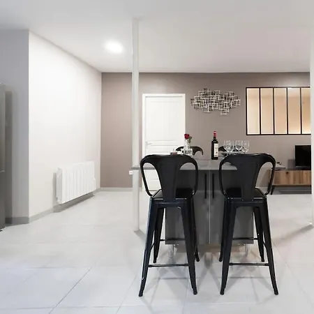 - Jacuzzi Privatif - Fer Rêver 63 *