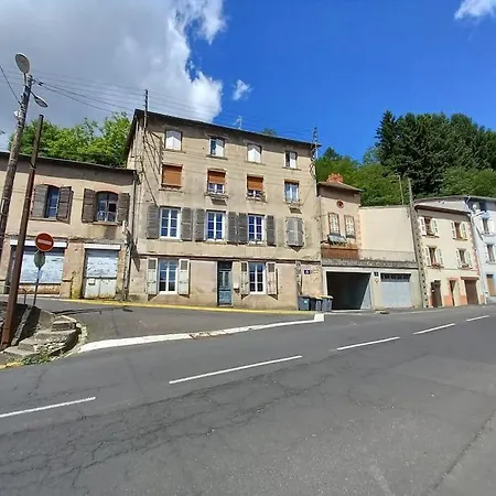 - Jacuzzi Privatif - Fer Rêver 63