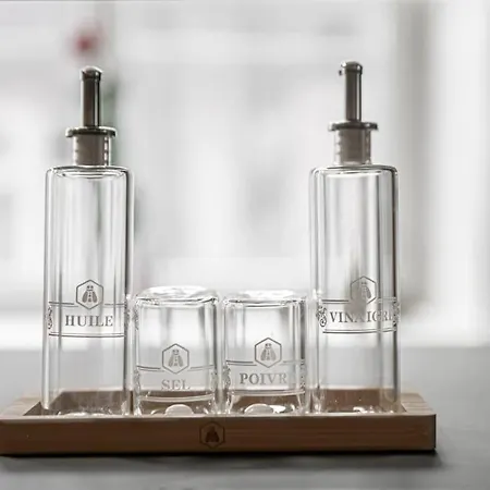 - Jacuzzi Privatif - Fer Rêver 63